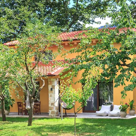 Villa Natura With Jacuzzi