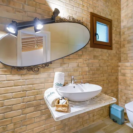 Villa Natura With Jacuzzi