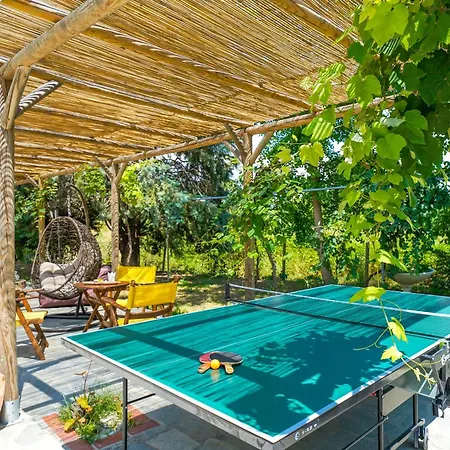 Natura With Jacuzzi Villa *