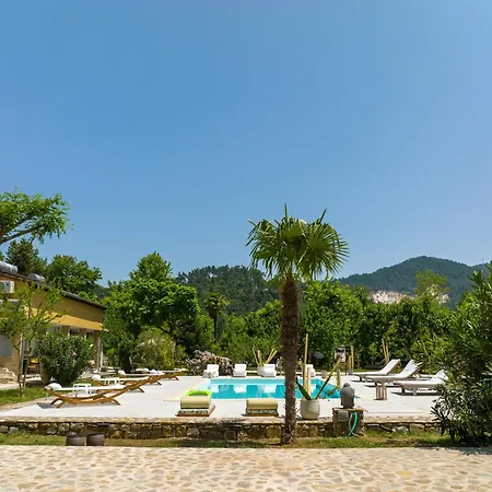 Villa Natura With Jacuzzi